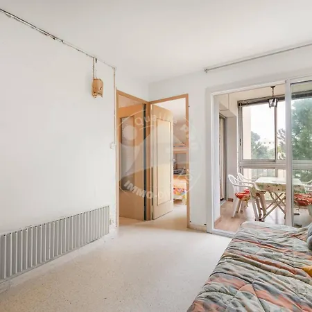 As20399 - P2 Centre Avec Parking Privatif Dans A 150m De La Apartament